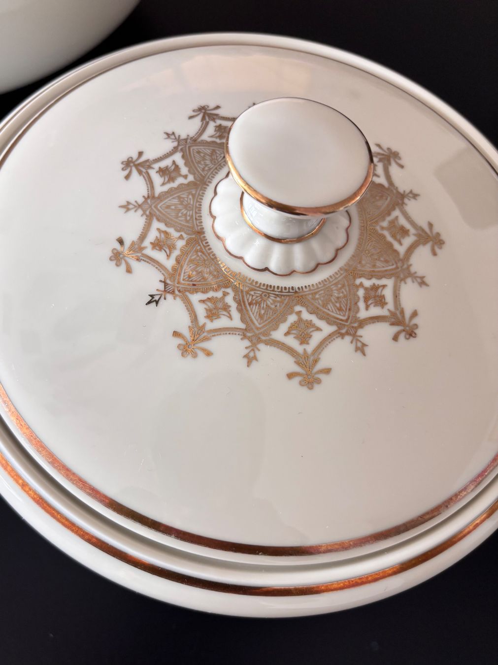 Ciotole: Suppentopf mit Deckel 2er Set Goldmuster beige  gebraucht – Usato da Bottmingen venduto da ale_lls9 1