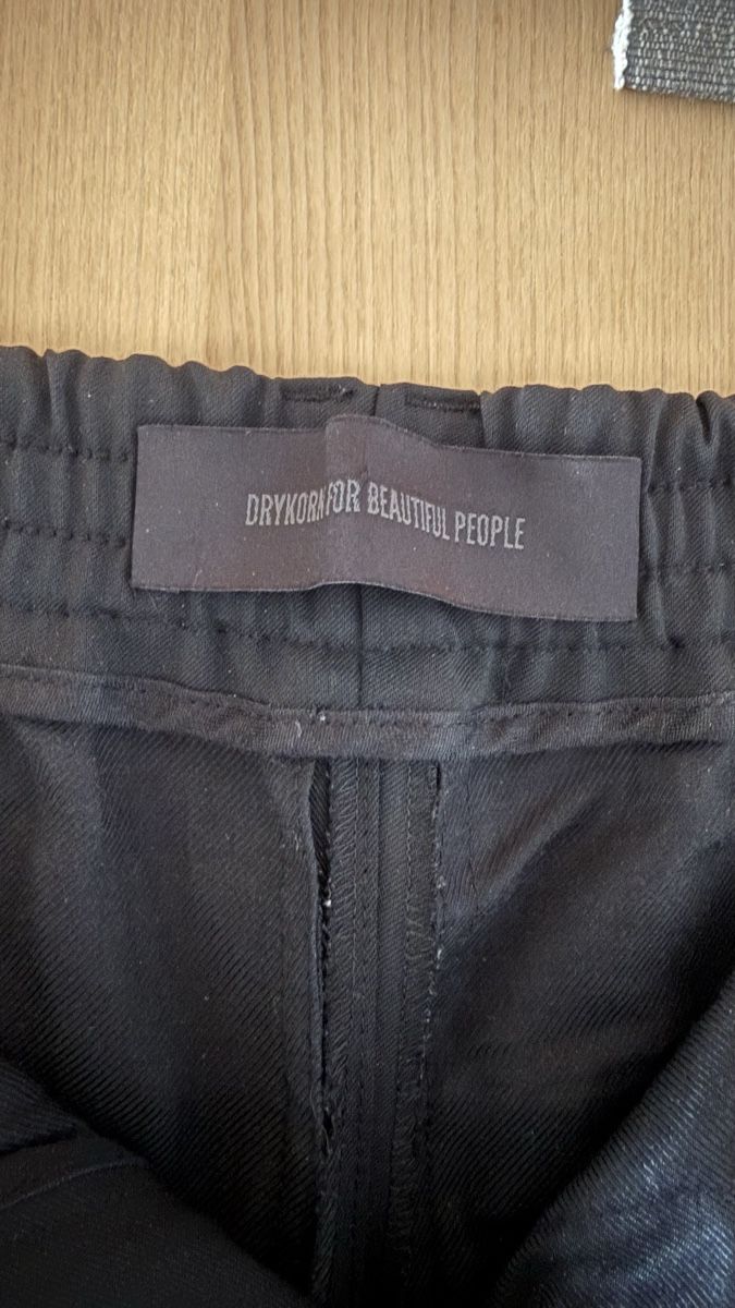 Drykorn Pantaloni: Damen Drykorn Anzughose Gr 25/32 – Usato da Zürich venduto da car_9vrr 2