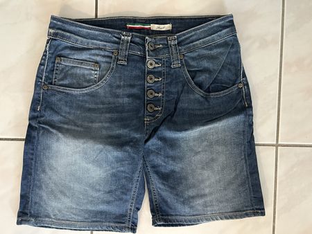 Please kurze Hose S