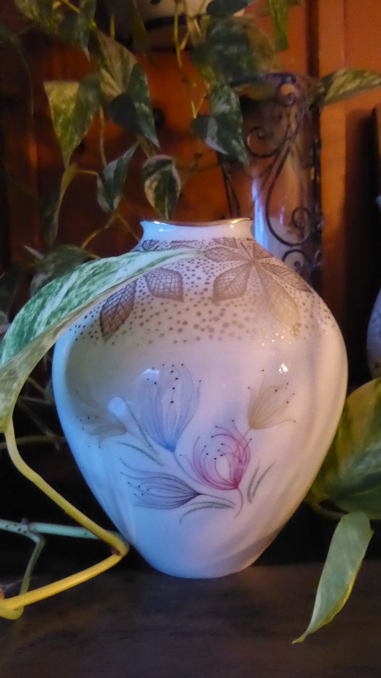 Vasi & Recipienti: Alte  Vase mit Gold verarbeitet – Usato da Sargans venduto da Benziner 2
