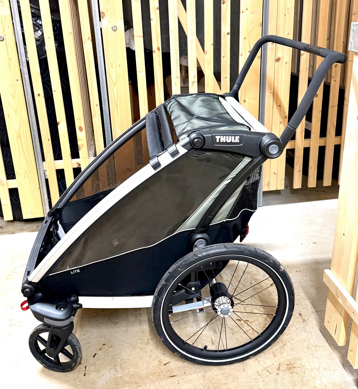 Thule Rimorchi: THULE Remorque - Poussette - Thule Chariot Lite Double – Usato da Ecublens VD venduto da maz_6rzv 1