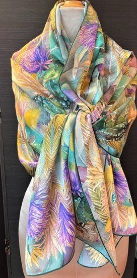 Foulards & écharpes: Seidenschal Fabric Frontline – Neuf (Voir description) à Zürich par Poppy108 1