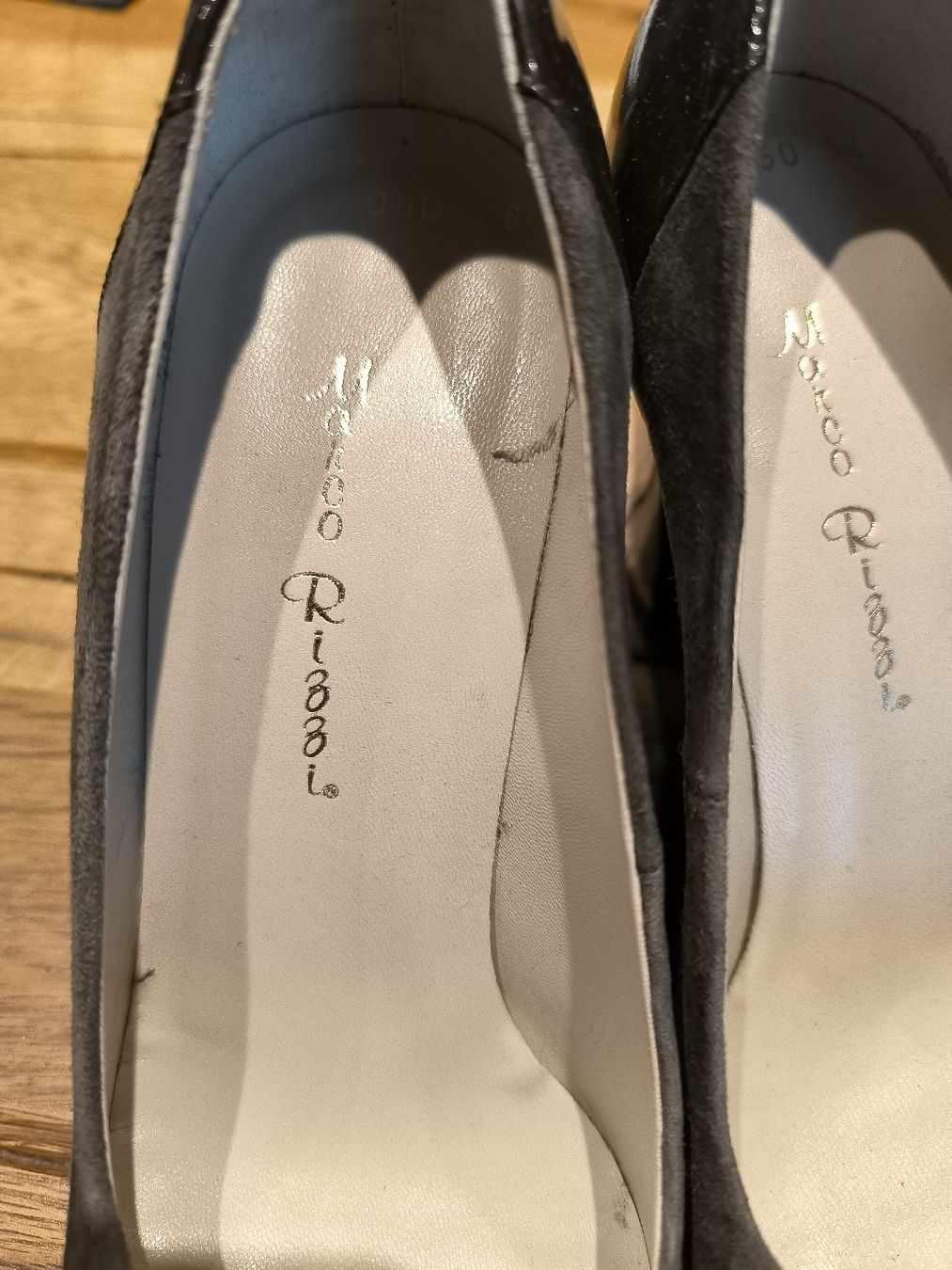 Damenschuhe: Marco Rialdi Pumps Gr. 38, Wildleder/Lack – Gebraucht aus Niederwil AG von Nioc28 3