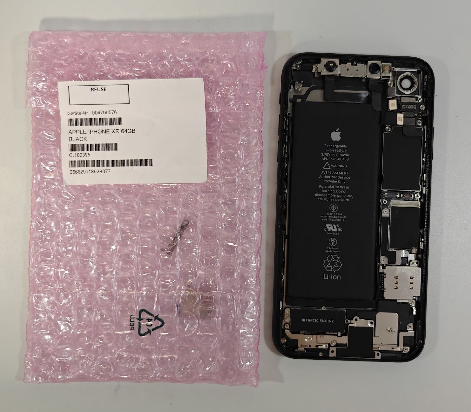 Apple Telefoni cellulari / Smartphones: iPhone XR ohne iCloud Lock – Difettoso da Ehrendingen venduto da Rocky985 3