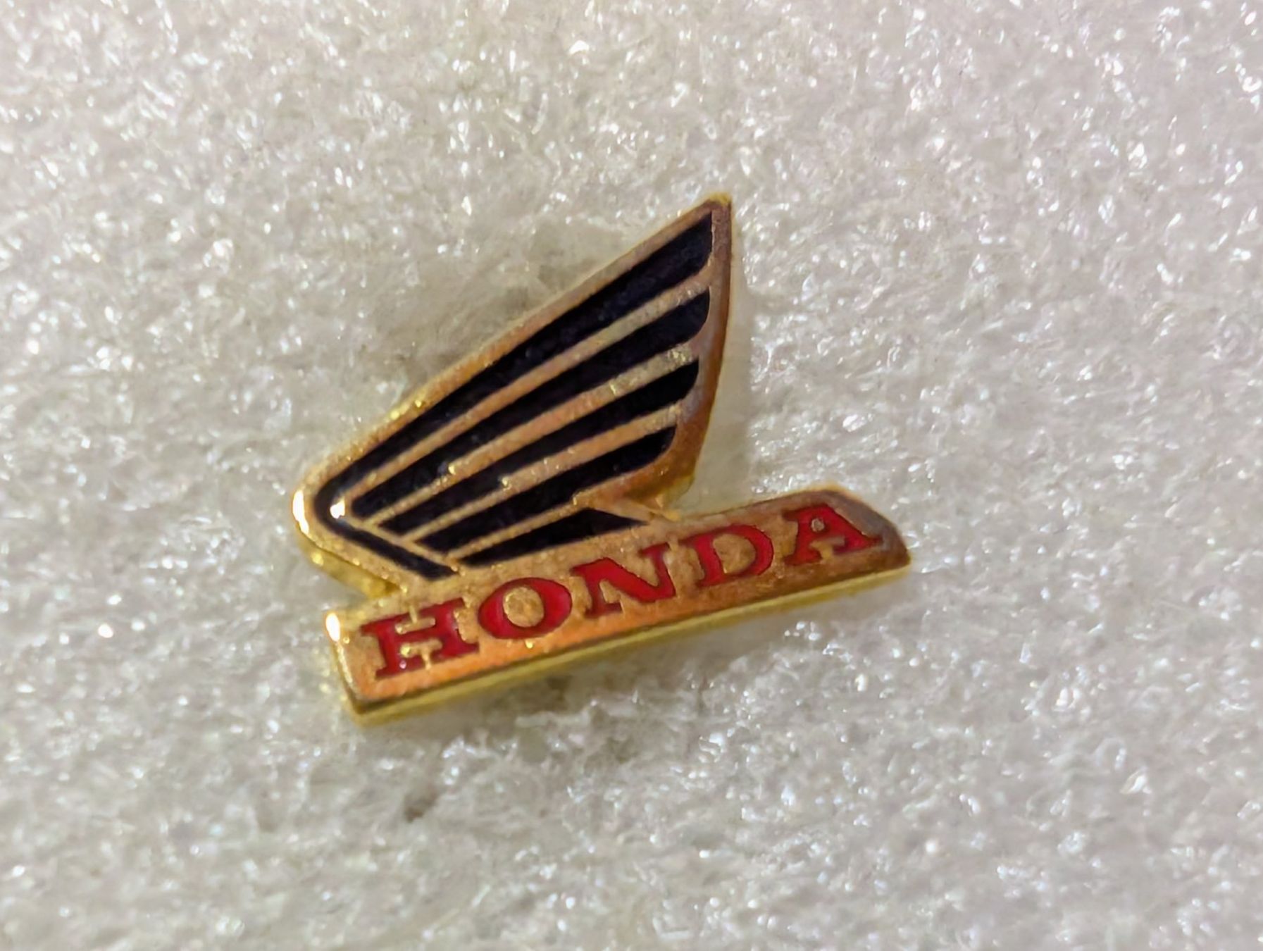 Placchette & Badge: Ansteckpin 3: Honda – Usato da Oppligen venduto da Pin-Fall-Shop