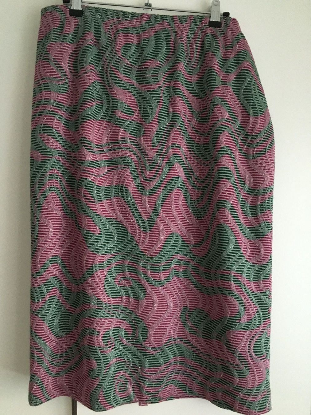 Costumi: Edles festliches Woll-Strick-Kostüm – Usato da Bern venduto da Smile-2707 4