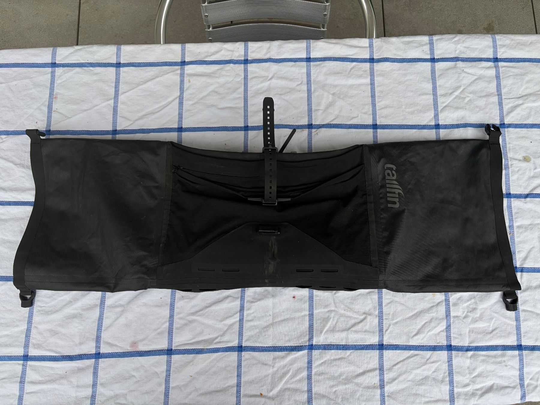 Ersatzteile: Tailfin Bar Bag Flat Bar Large – Gebraucht aus Cully von art_6l9y