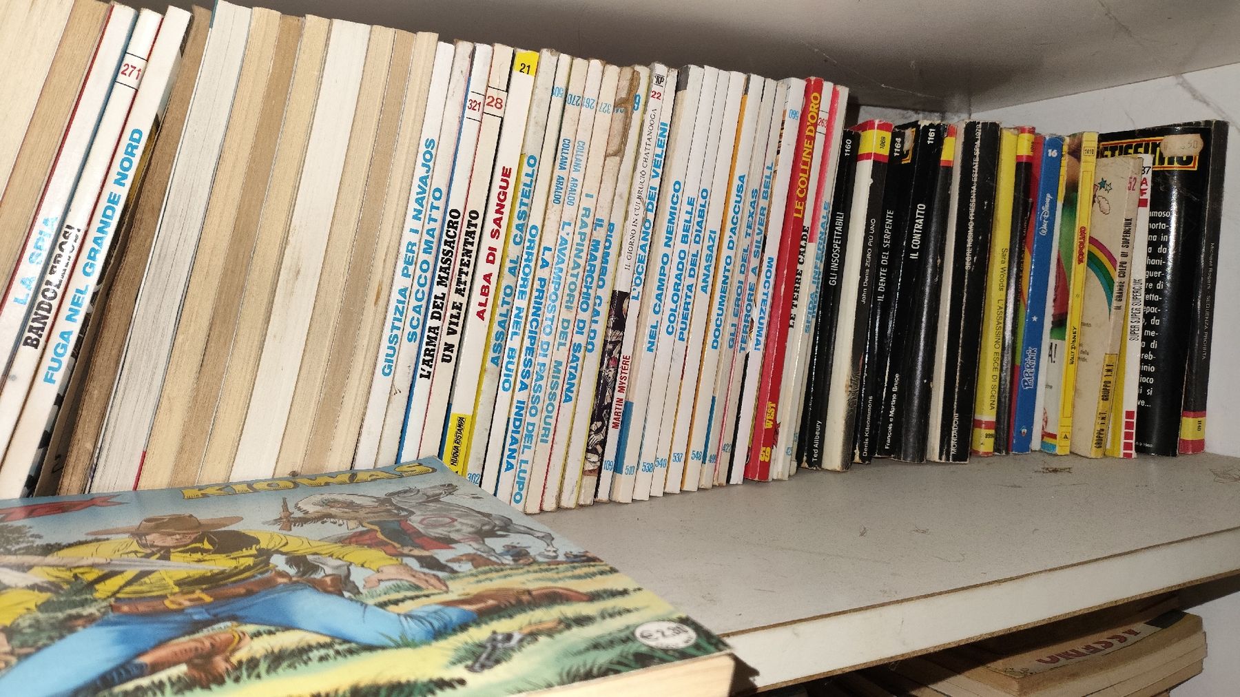 Fumetti: Comic Sammlungs-Konvolut: Tex Willer & Bonelli Klassiker – Usato da Oberurnen venduto da Mediapoint8