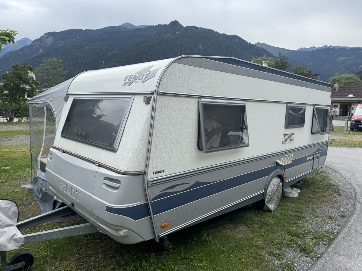 Fendt Camping Fahrzeuge: Fendt Saphir 540 Wohnwagen – Gebraucht aus Landquart von Dschlifer