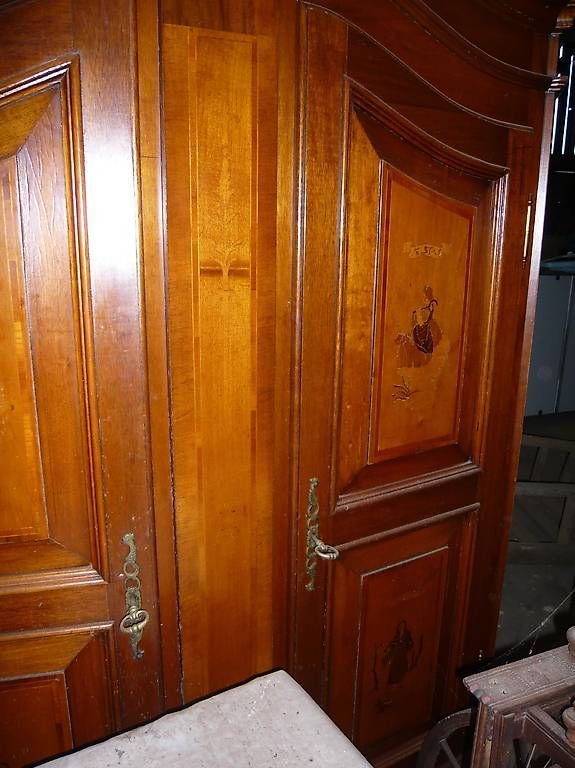 Armadi: Antiker Schrank – Usato da Wolfhausen venduto da kurt0110 1