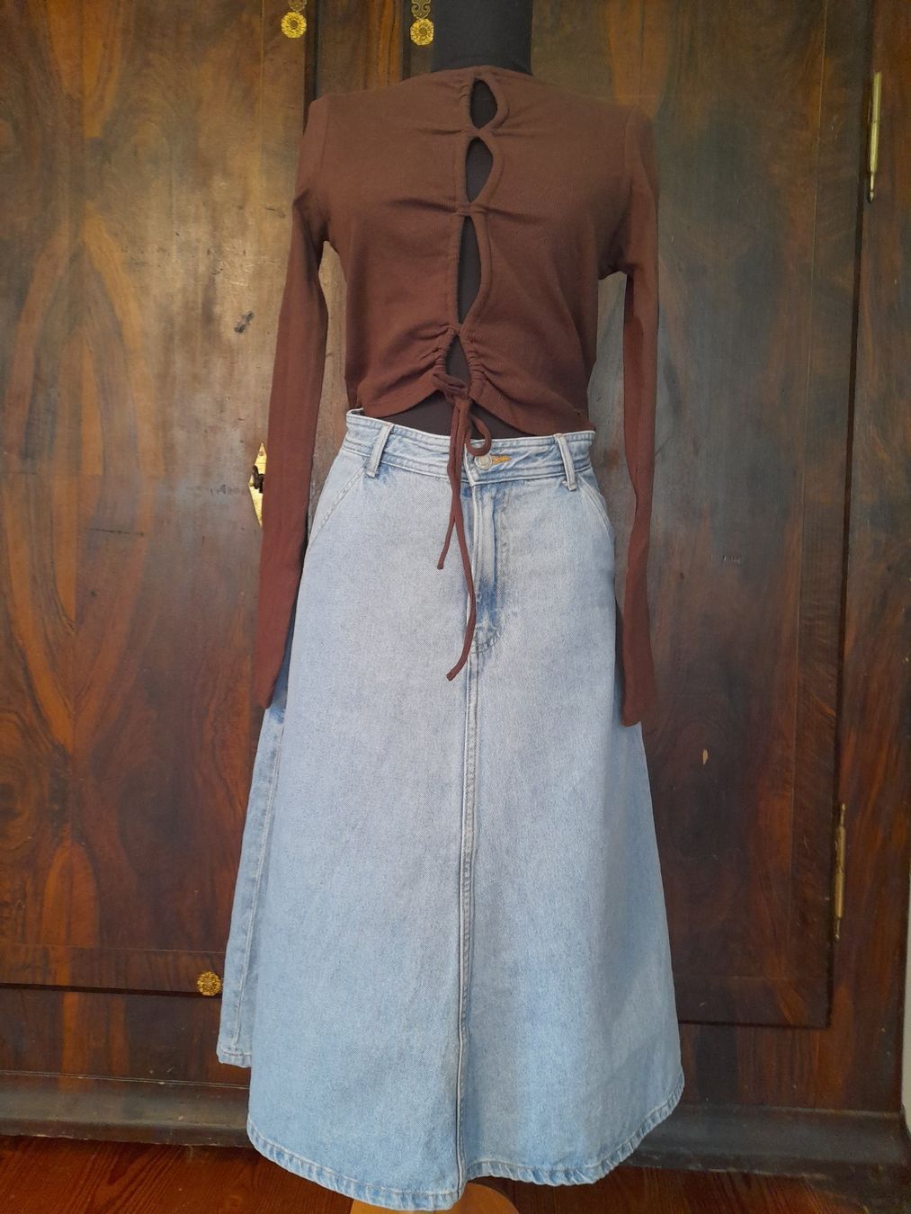 Gonne: cooler Jeansrock . 34 . hellblau . – Usato da Leuggelbach venduto da schmetterlings-fee 1