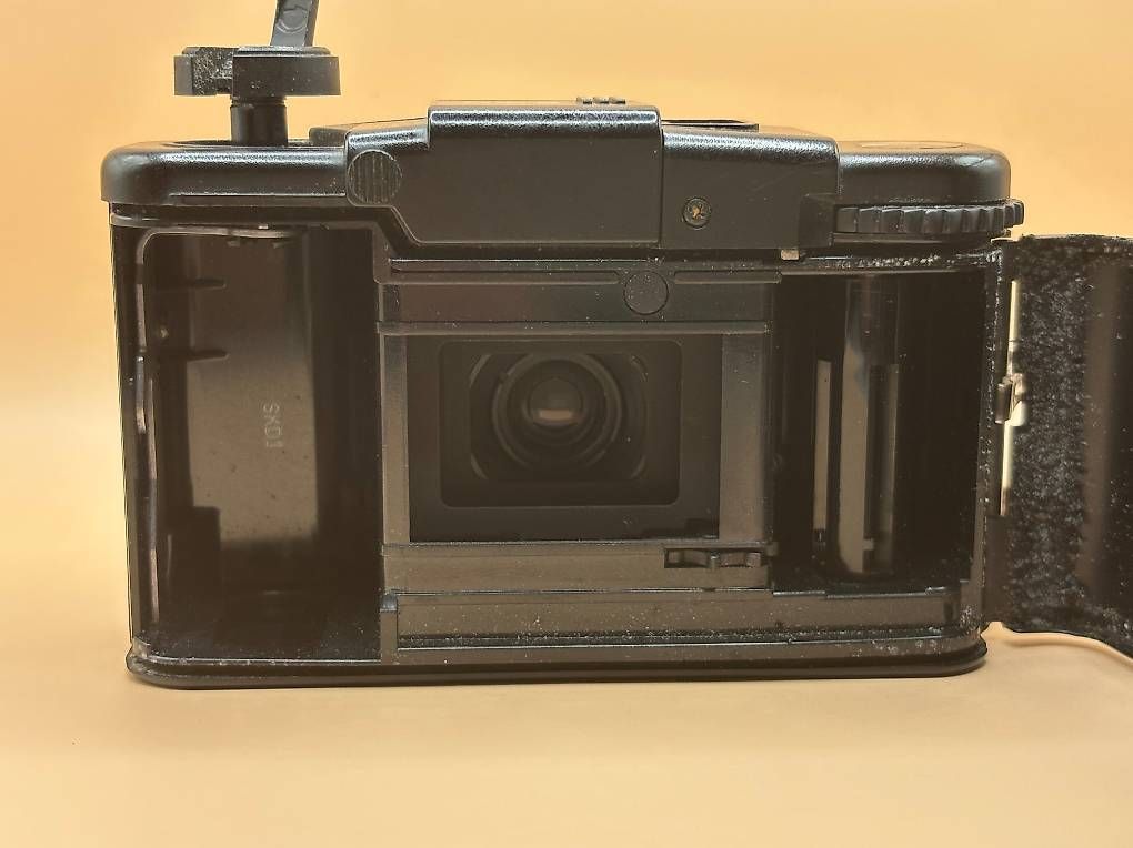 Olympus Fotocamera: Olympus XA2 - Kultige Analog Kompaktkamera – Usato da Merenschwand venduto da Sbj 5
