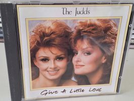 CD The Judds - Give A Little Love 🤠