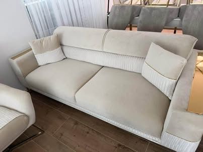 Sofas: Wunderschönes Sofa-Set – Neuf (Voir description) à Bülach par dov_b6zp 1