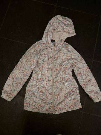 wunderschönes Regenjäckli
