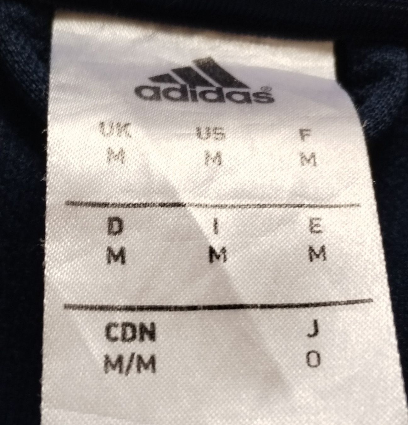 Adidas Vestes: Veste Adidas Argentine M – D'occasion à Lausanne par  3