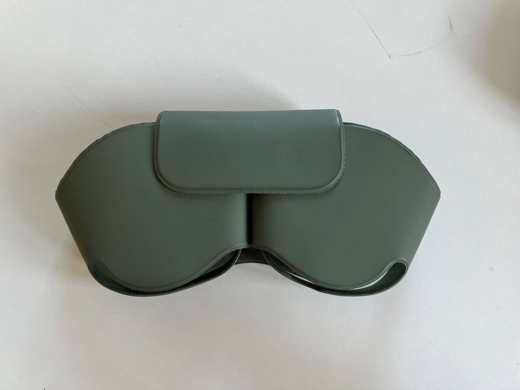 Apple Kopfhörer: Apple AirPods Max DEFEKT – Defekt aus Suhr von ZaraW 7