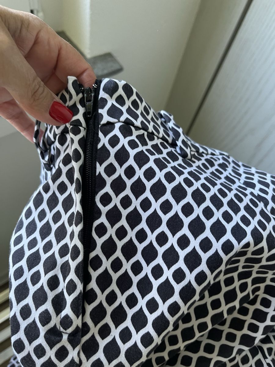 Hosen: Schicke Hose mit Muster, schwarz/weiss, Gr. M, – Gebraucht aus Wermatswil von -secondchance- 3