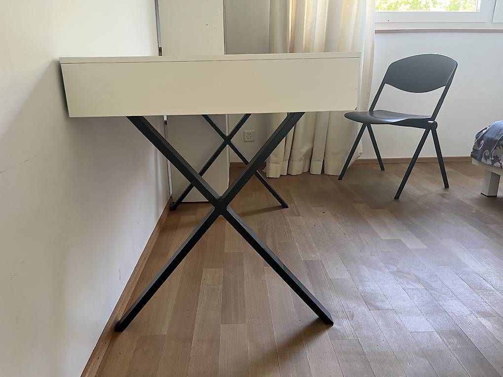 Schreibtische: Schreibtisch 120x65 – Gebraucht aus Zürich von chiffchaff 3