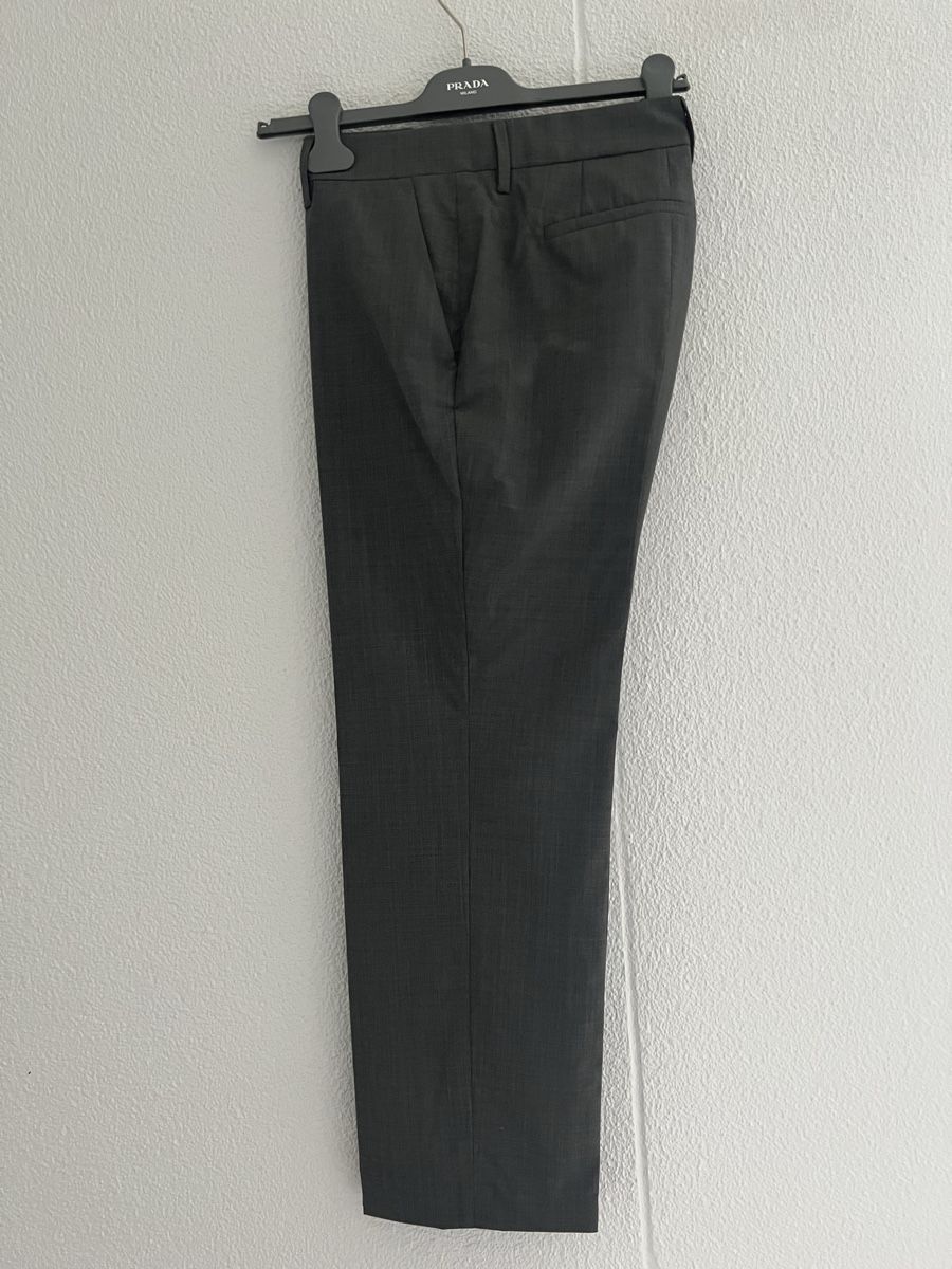 Prada Pantaloni: Prada – Nuovo e nell'imballaggio originale da Zürich venduto da ReStyle. 2