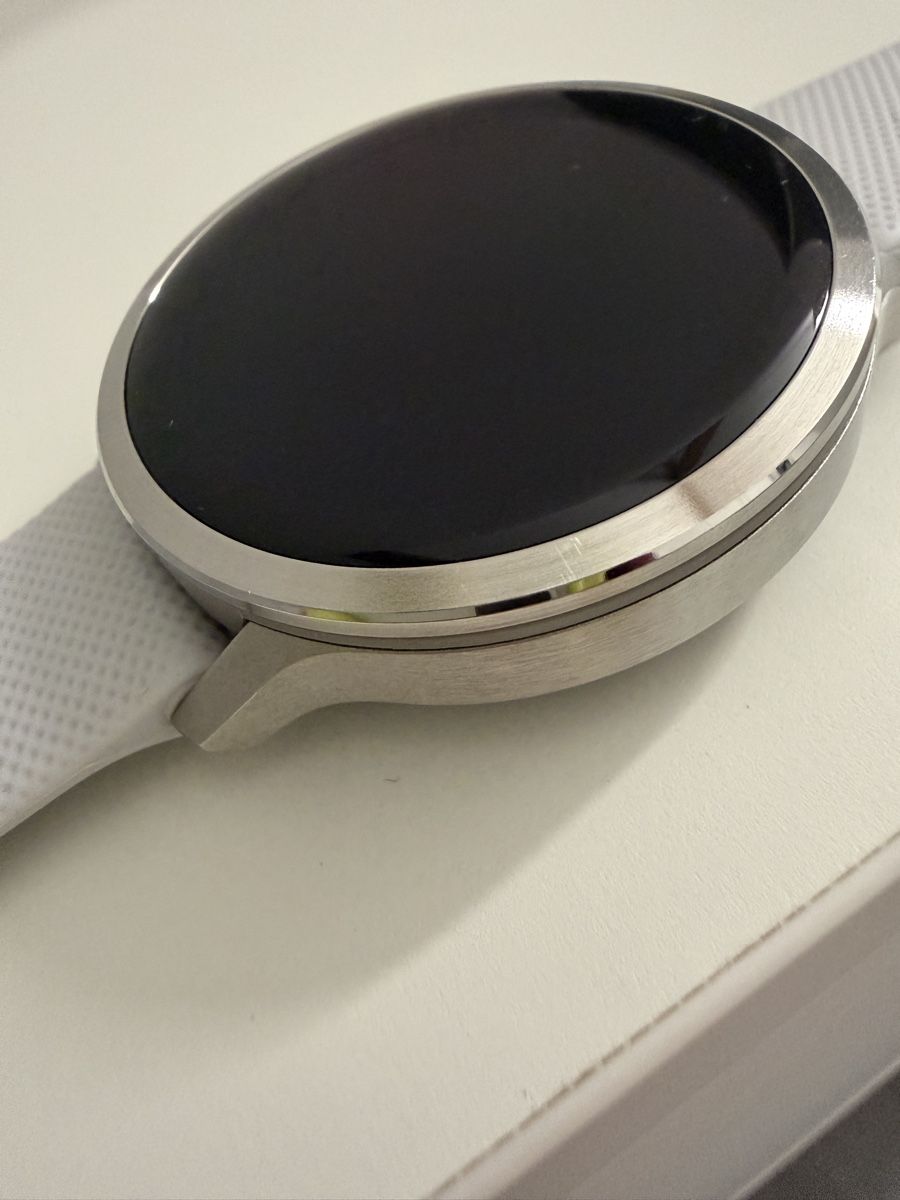 Garmin Uhren: Garmin Venu 4 (Silber, 41mm) – Gebraucht aus Langenthal von Loeffel89 4