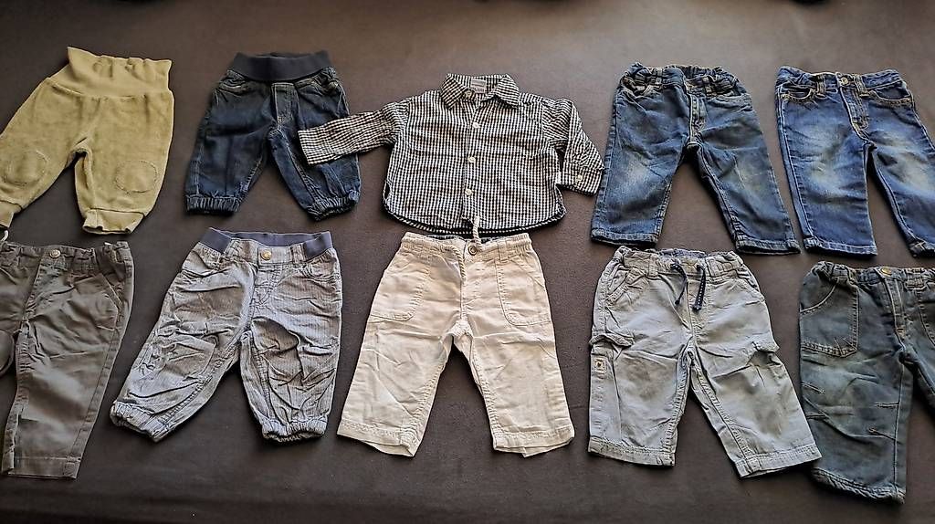 Lotti & Set di vestiti: Hosen Kleiderpaket Gr.68 – Usato da Oberrieden venduto da Raja011