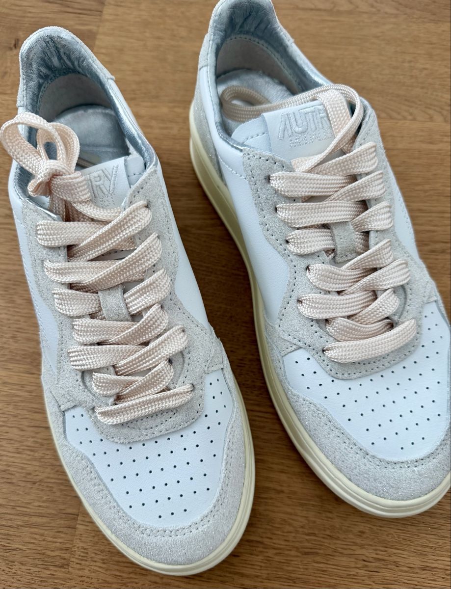 Autry Scarpe da donna: AUTRY MEDALIST LOW WHITE GLITTER GR 38 NEU – Nuovo (secondo la descrizione) da Rickenbach b. Wil venduto da paffy 7