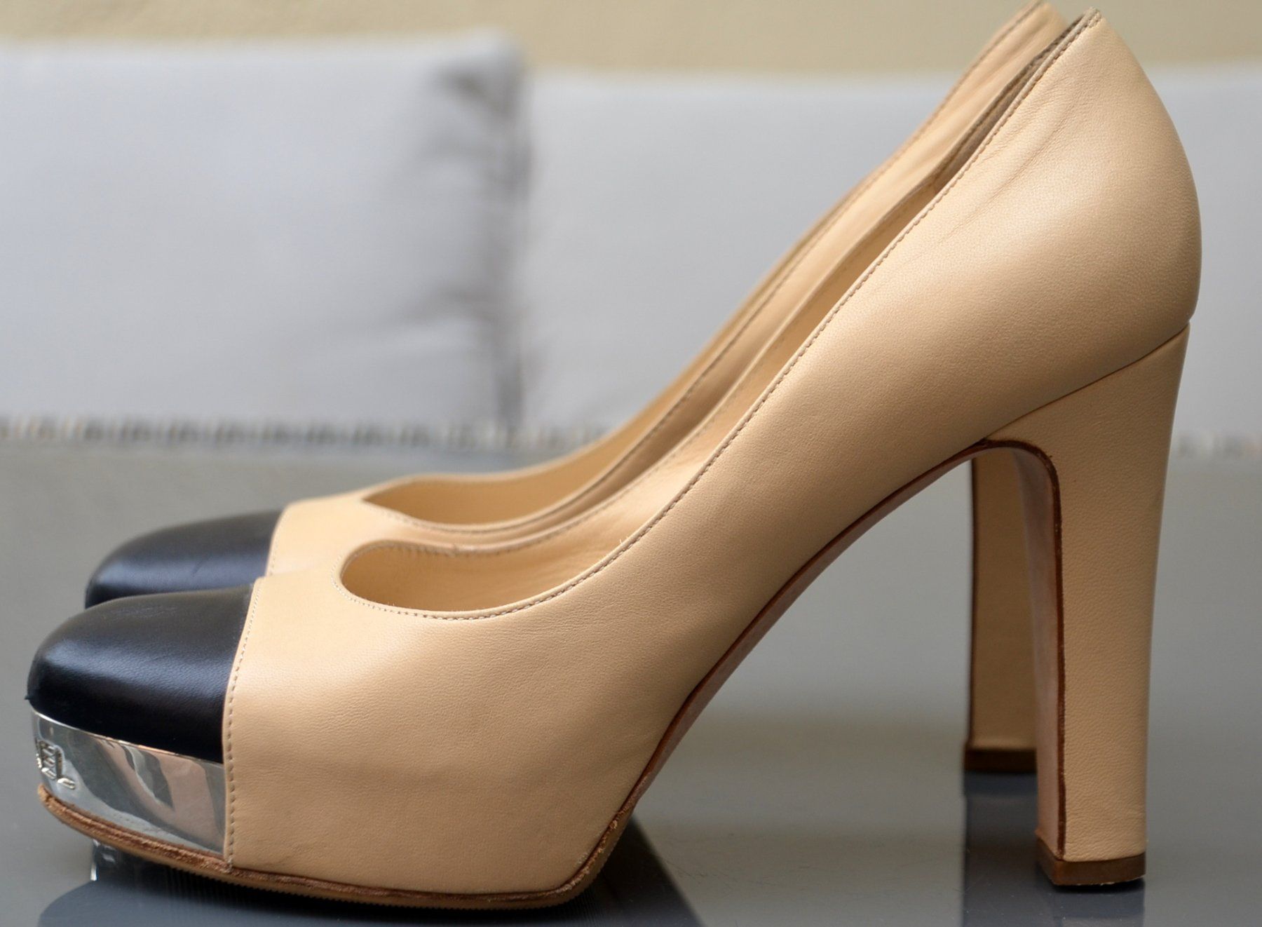 Chanel Scarpe da donna: Pumps CHANEL .40 – Usato da Collonges venduto da Auganien 7
