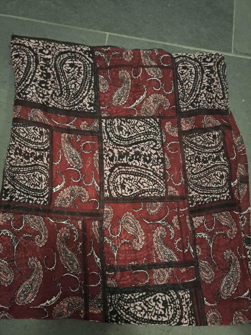 Foulard & Sciarpe: Sommer Schal mit Muster, leicht und luftig, neuwertig – Usato da Münchenbuchsee venduto da Babsique 3