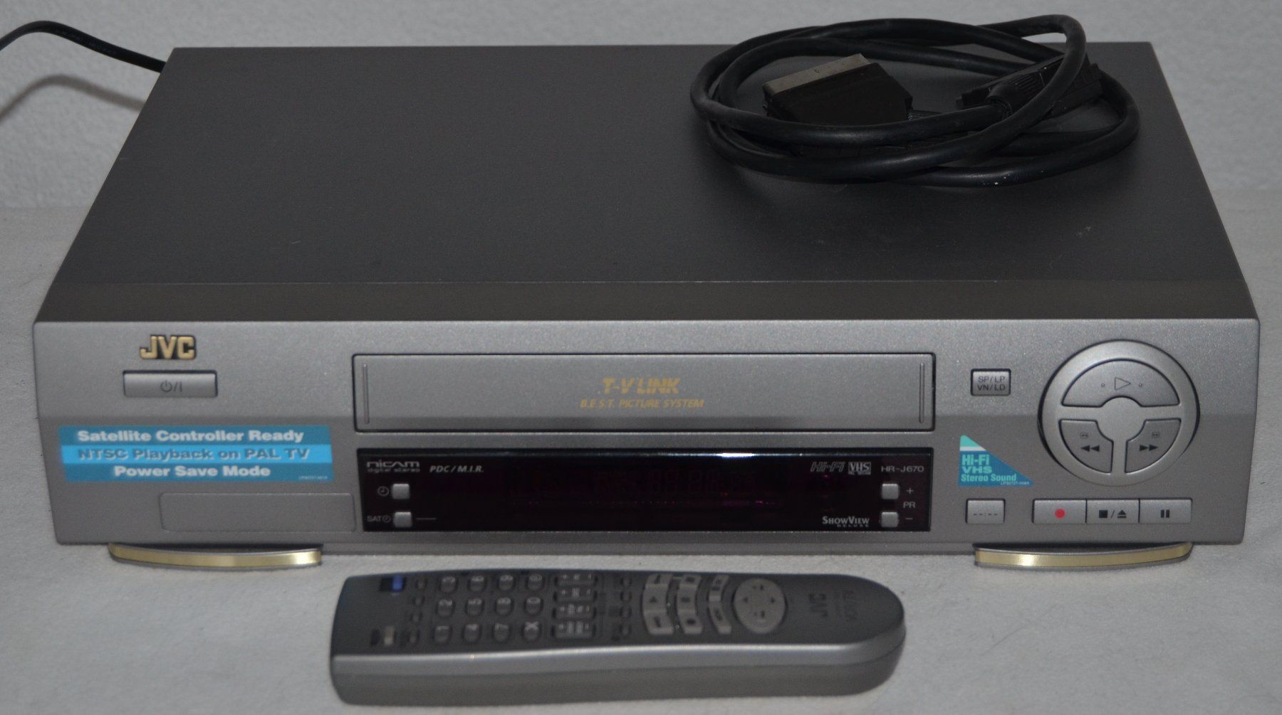 JVC Registratori: Videorecorder VHS  JVC HR-J636MS magnétoscope – Usato da Collonges venduto da arashee 1