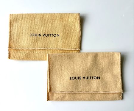 LOUIS VUITTON🌹 2 St. Staubeutel 13x9cm