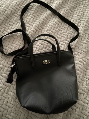 Lacoste Crossover Bag Handtasche noir black neu unbenutzt
