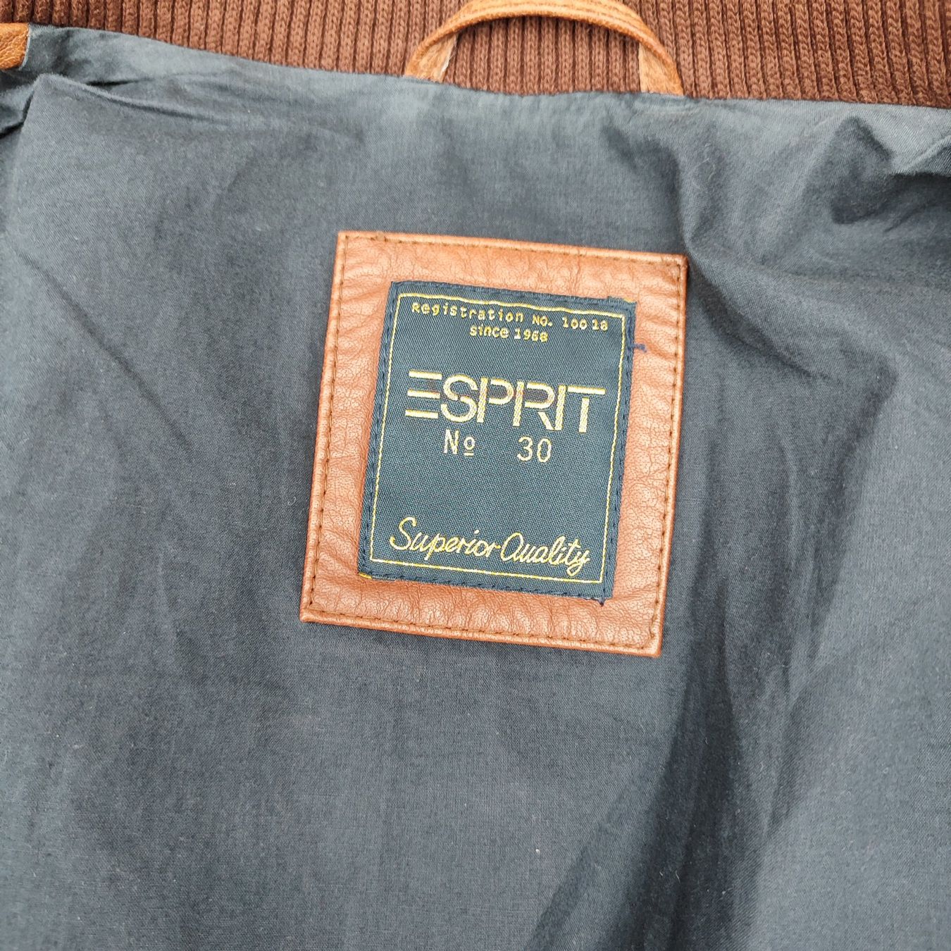 Esprit Giacche: Esprit Leder Jacke Herren GR 48 – Usato da Langnau am Albis venduto da Judithsebi 1