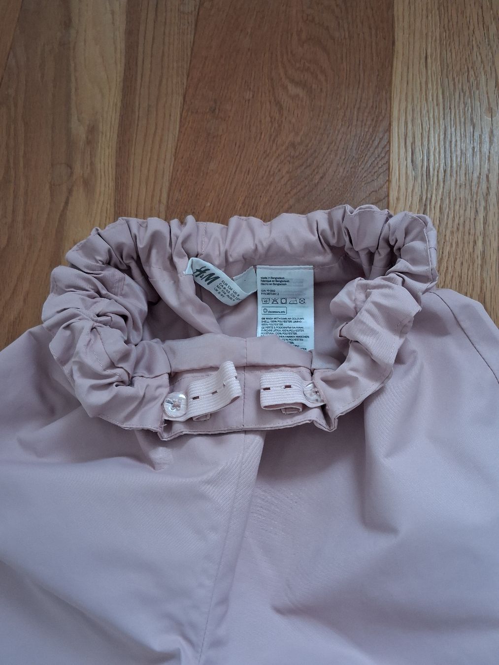 Pantaloni: Neue Regenhose gr 134 – Nuovo (secondo la descrizione) da Roggliswil venduto da buechi82 1