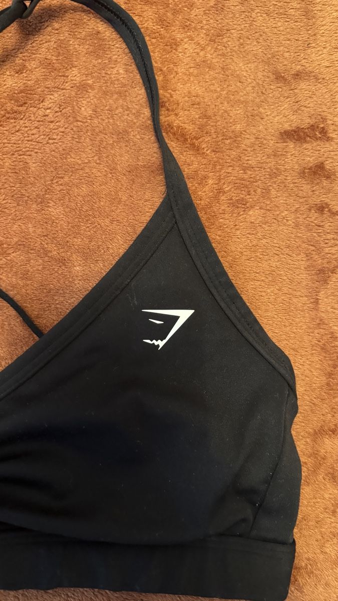 Gymshark Top: Brassière Gymshark  – Usato da Pully venduto da clo_s7tt 1