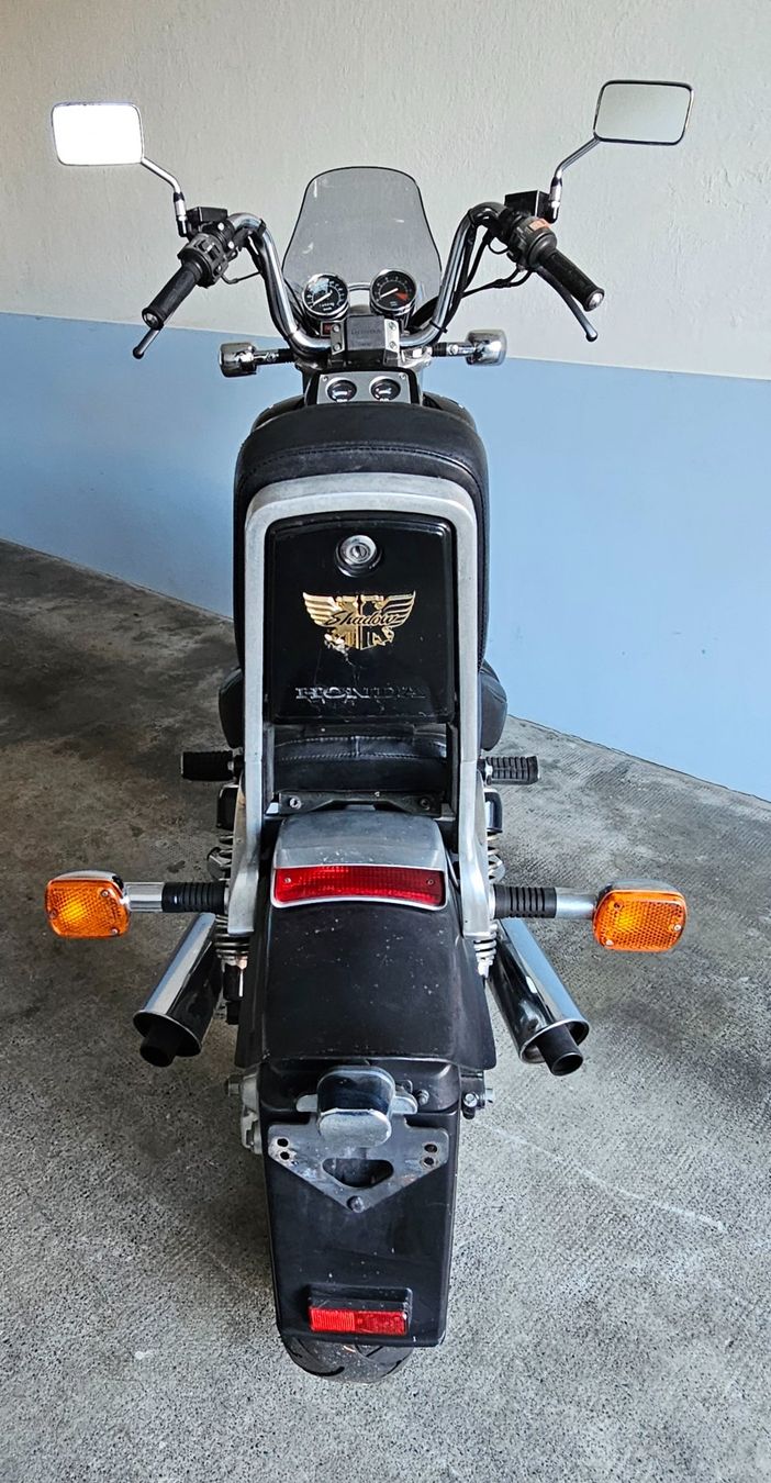 Honda Chopper: Honda VT 1100 C, SC18 – Gebraucht aus Basel von  4