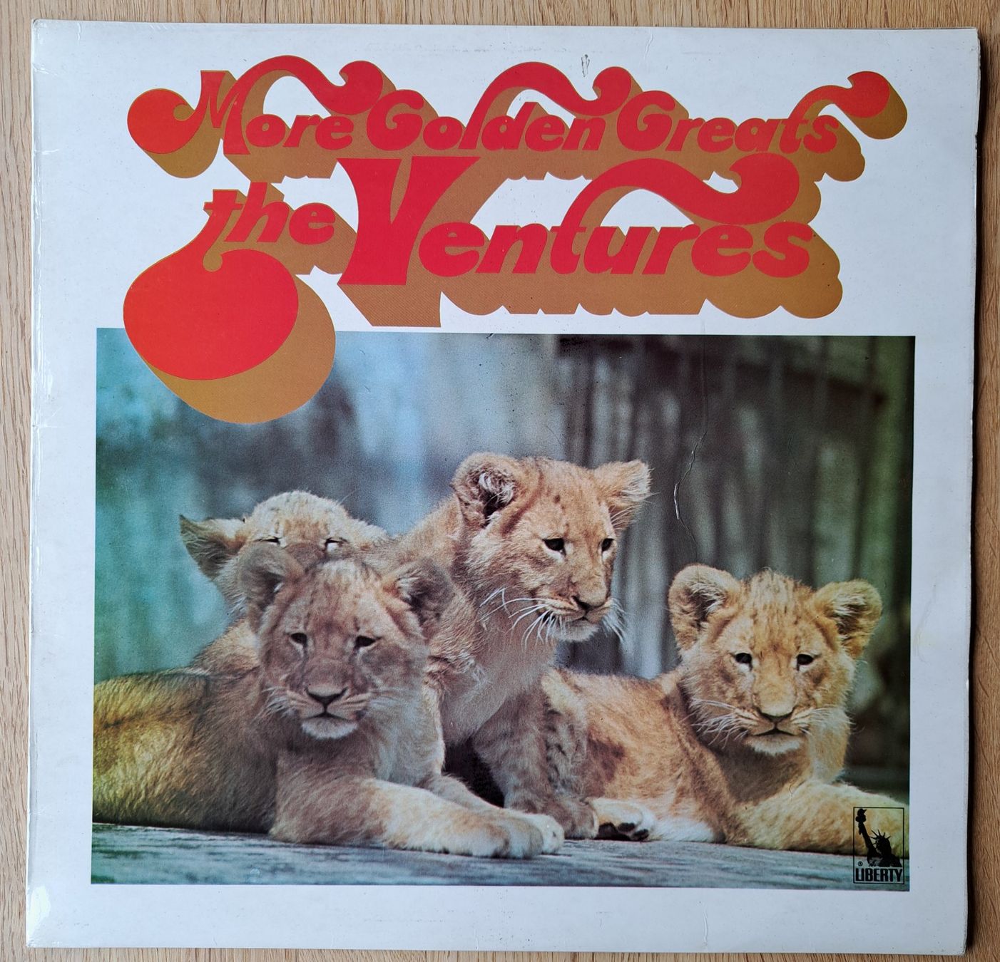 Schallplatten: The Ventures - More Golden Greats – Gebraucht aus Meggen von Ricardokoch