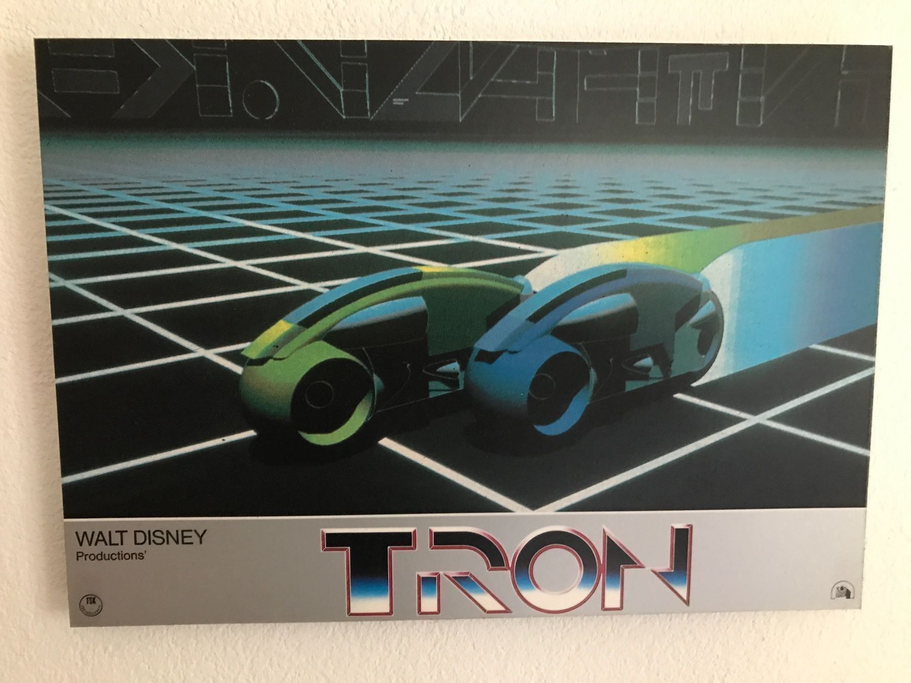 Poster & Bilder: Tron Vintage Filmszenen Poster – Gebraucht aus Zürich von Nin