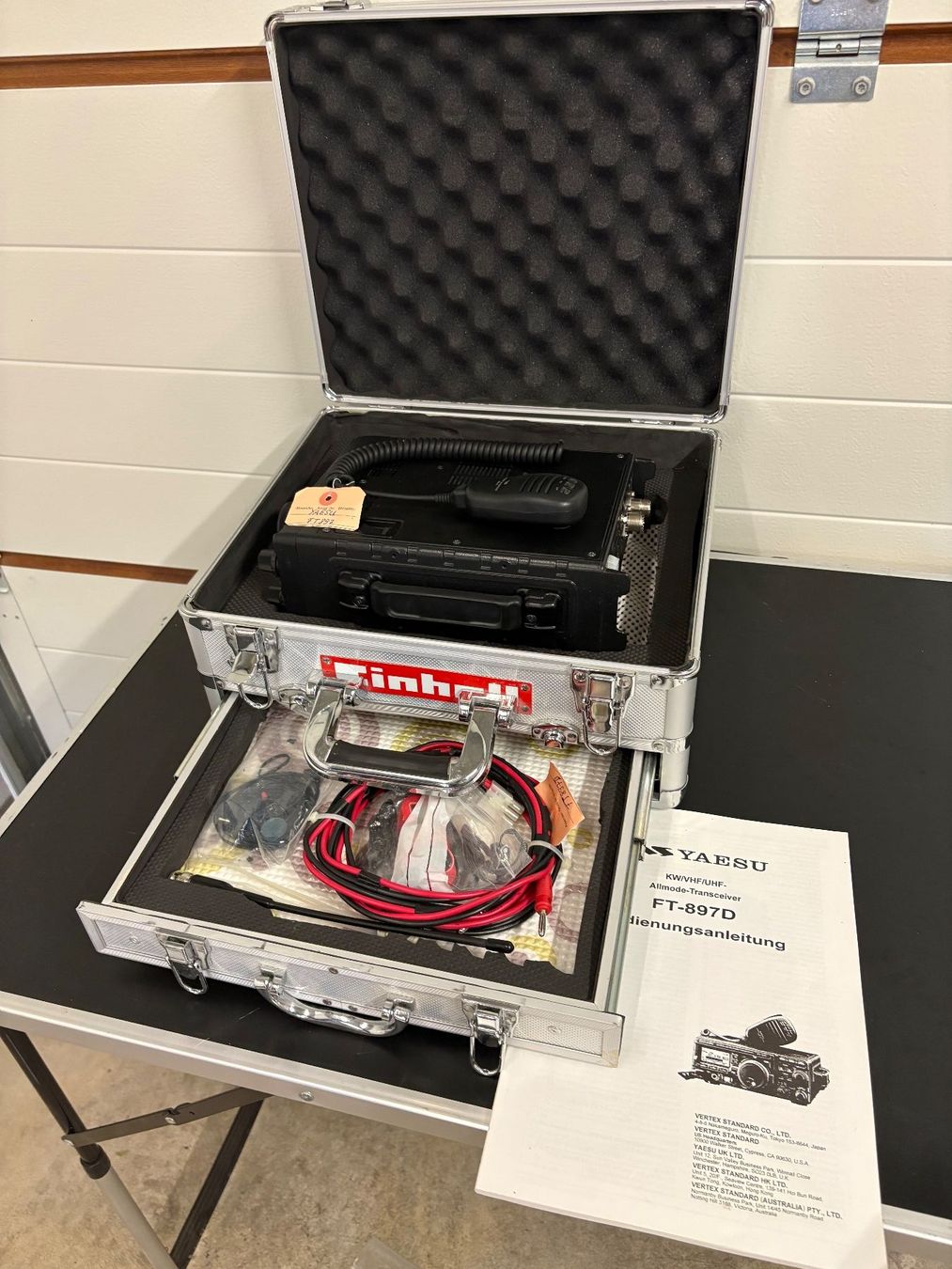 Yaesu Radiocomunicazione: Funkgerät Yaesu FT-897D Allmode-Transceiver gebraucht – Usato da Wiesendangen venduto da plus-minus 3