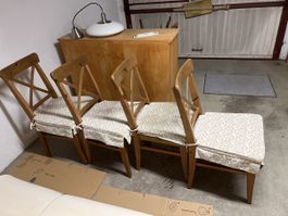 Set 4 Stühle aus Holz mit Sitzkissen