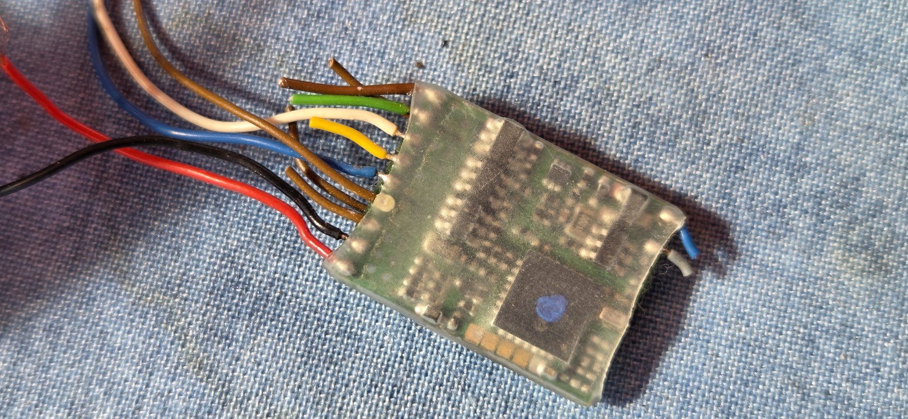 Modelleisenbahnen: Konvolut Elektronikmaterial – Gebraucht aus Solothurn von Traemlischliefer 9