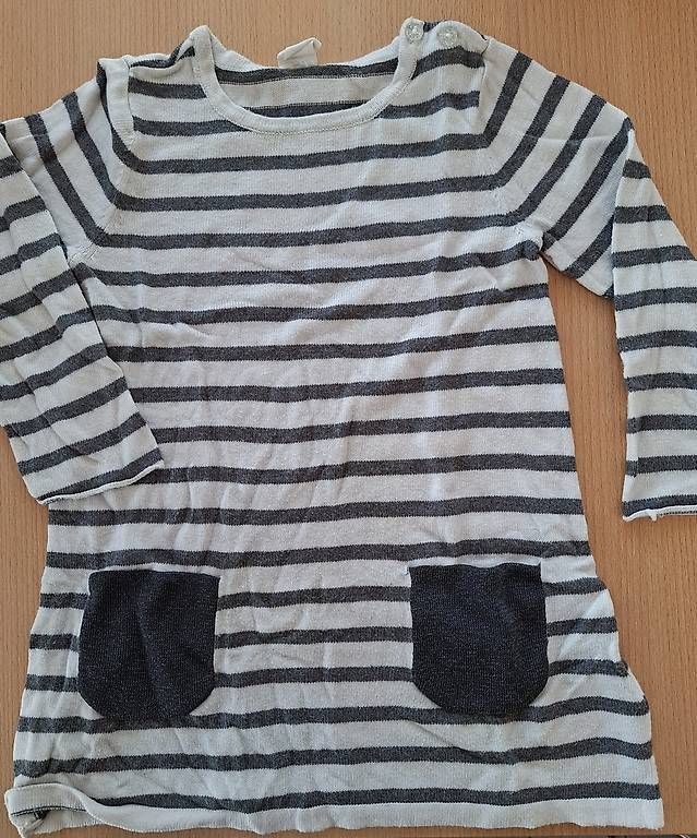 Robes et jupes: Röckli Gr. 86 – D'occasion à Andwil TG par Dorro