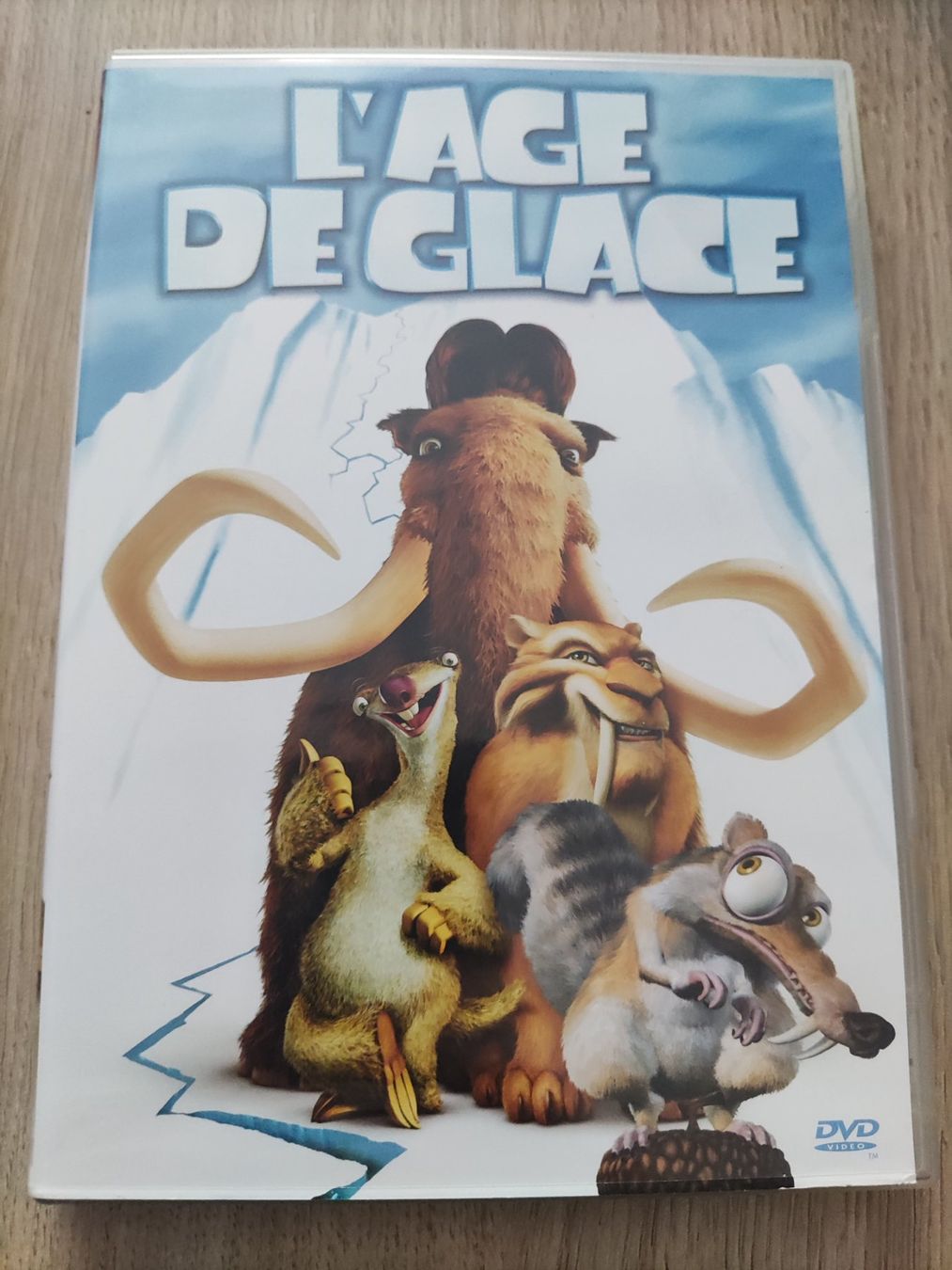 Tutti i DVDs: DVD l'âge de glace – Usato da Tentlingen venduto da Dr_Snake