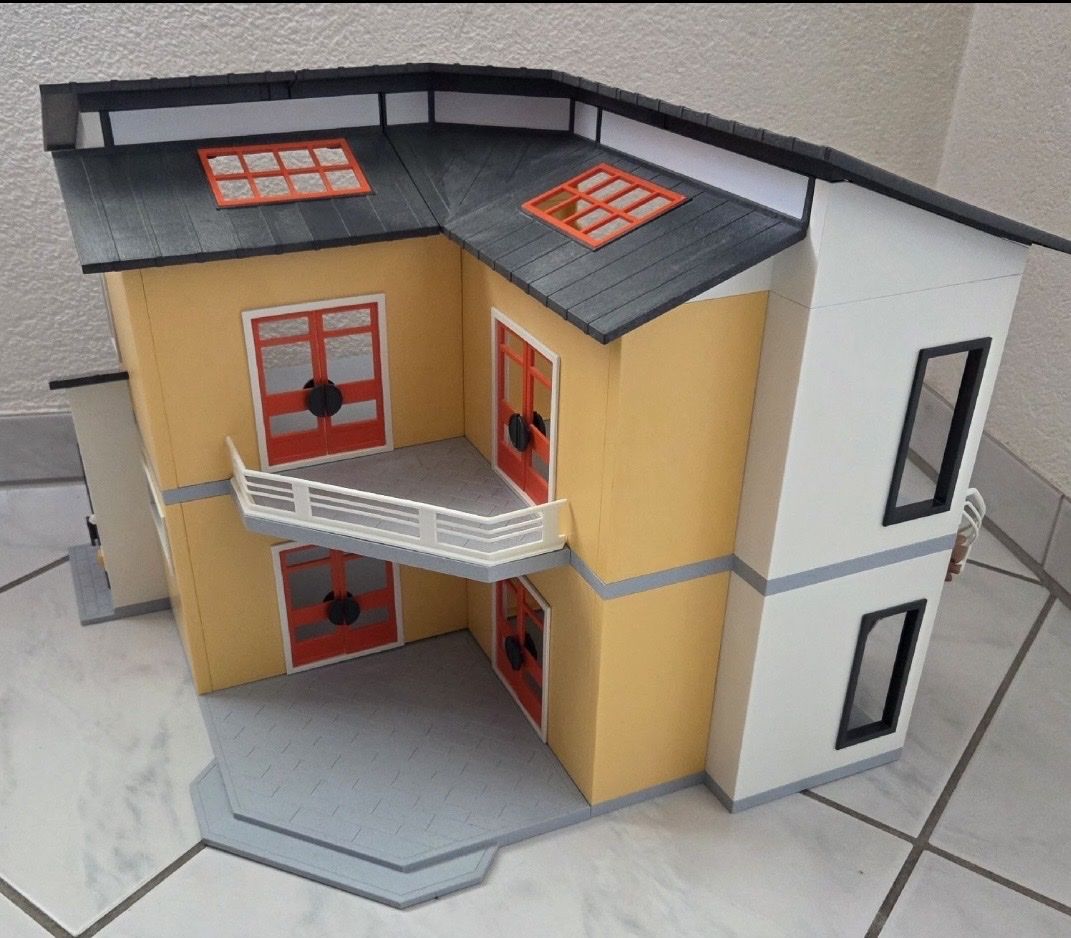 Playmobil Giocattoli: Wohnhaus 9266 Playmobil – Usato da Zürich venduto da Gmara 1