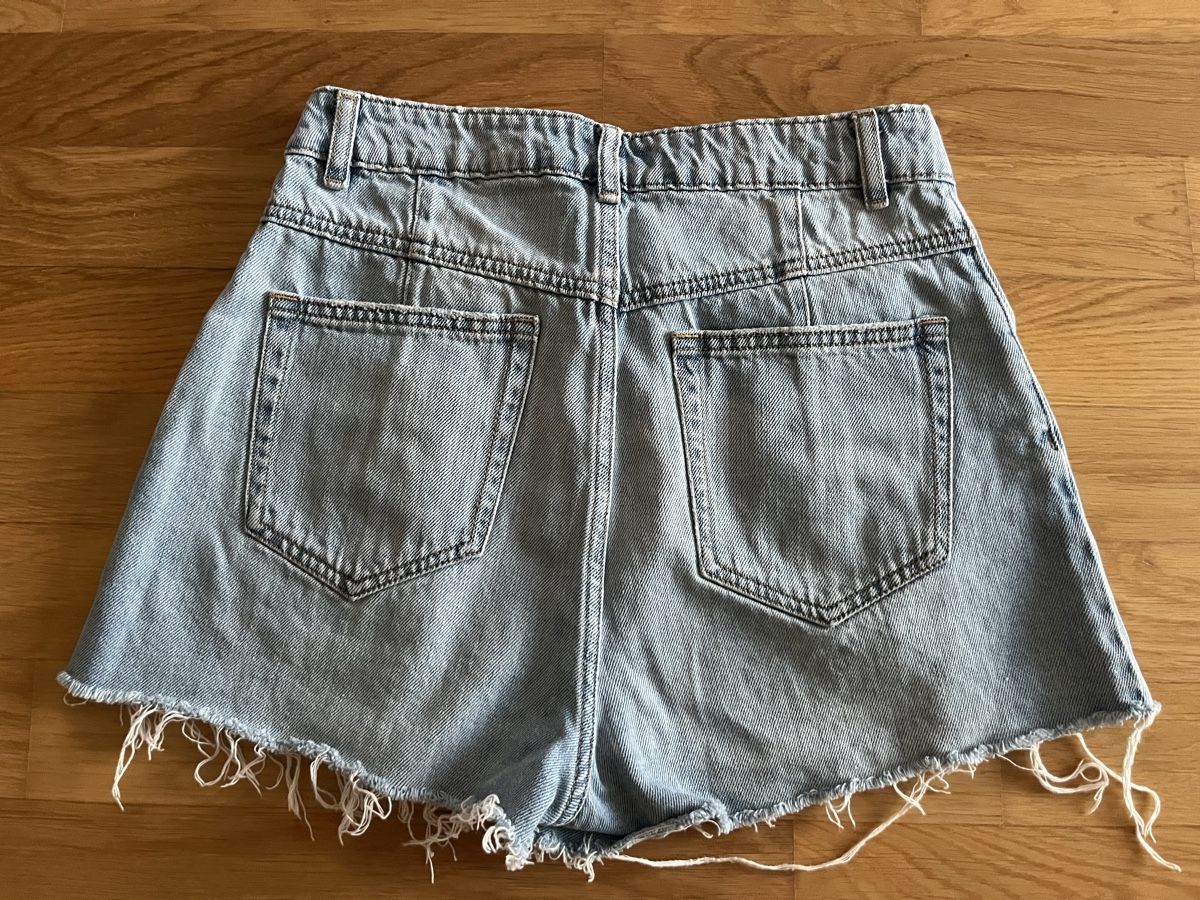 Yes Or No Pantaloni: Jeans Shorts, Gr. 36 Yes or No – Usato da Frauenfeld venduto da heyLani 2