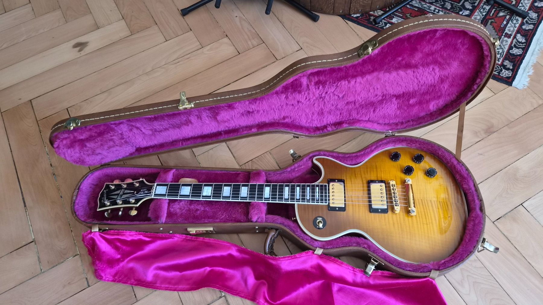 Gibson Strumenti musicali: Gibson Les Paul Custom 1995 – Usato da pieterlen venduto da AntonelloGuitars 1