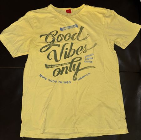 s.Oliver, Gelbes T-Shirt