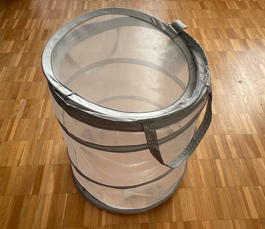 Ikea Cesti per biancheria: IKEA-Wäschekorb – Usato da Jona venduto da Tr3s 3