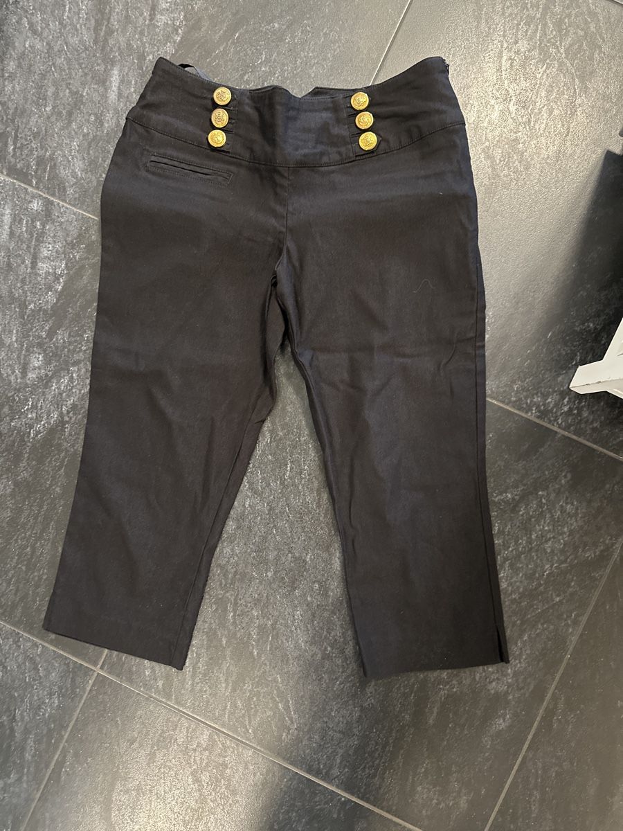 Pantaloni: Hose 7/8 chic neu schwarz M – Nuovo (secondo la descrizione) da Däniken SO venduto da NBdesign