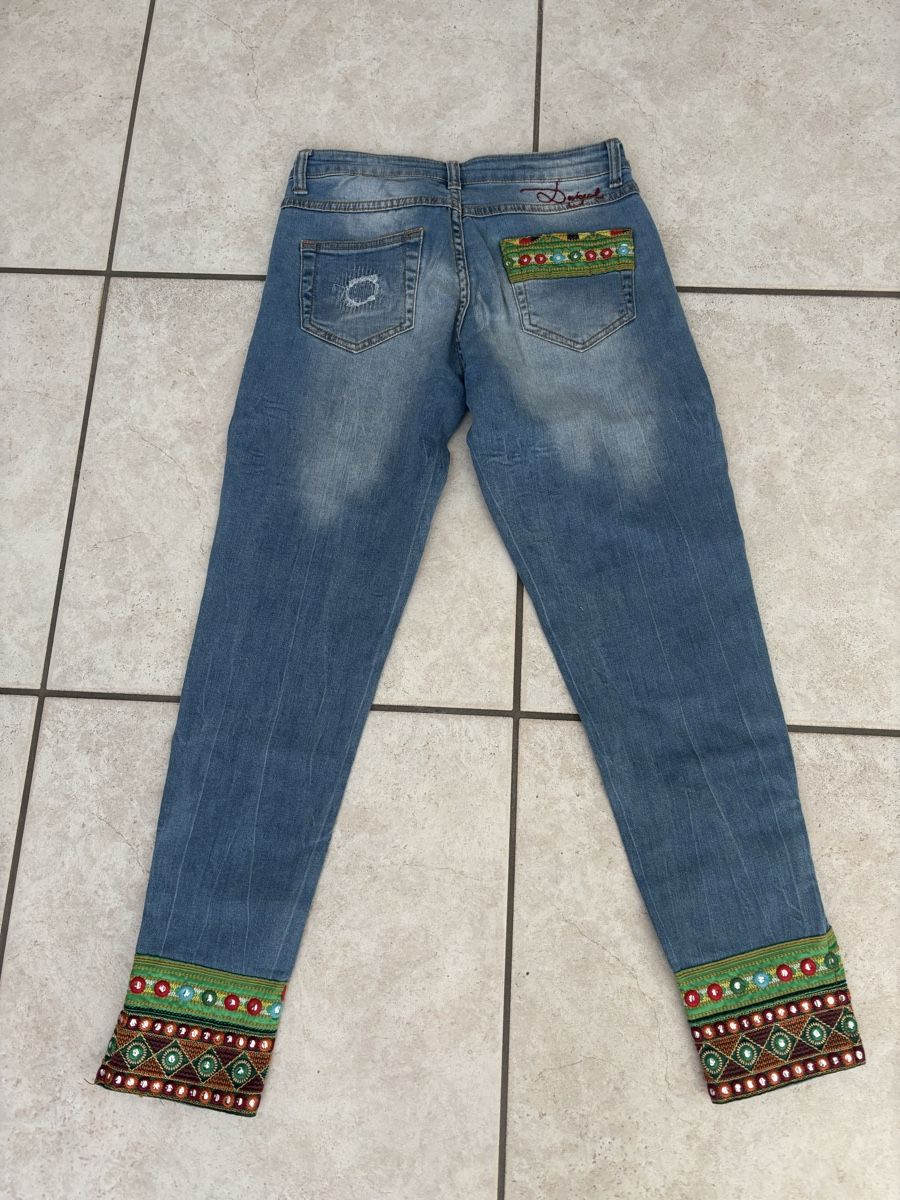 Desigual Jeans: Desigual Jeans – Nuovo (secondo la descrizione) da Urtenen-Schoenbuehl venduto da sunshine139 1